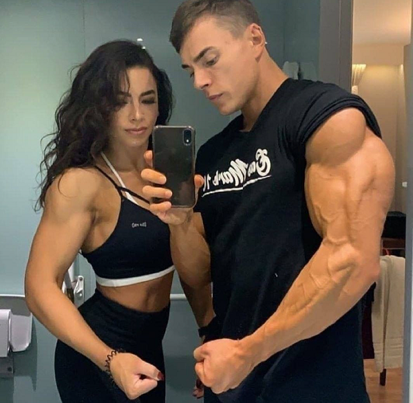 Oxandrolone-Bodybuilding-man-and-woman-bodies